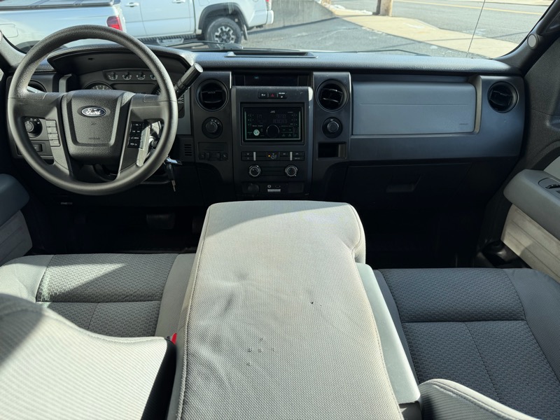 Ford F-150 STX SuperCrew 4WD 2014