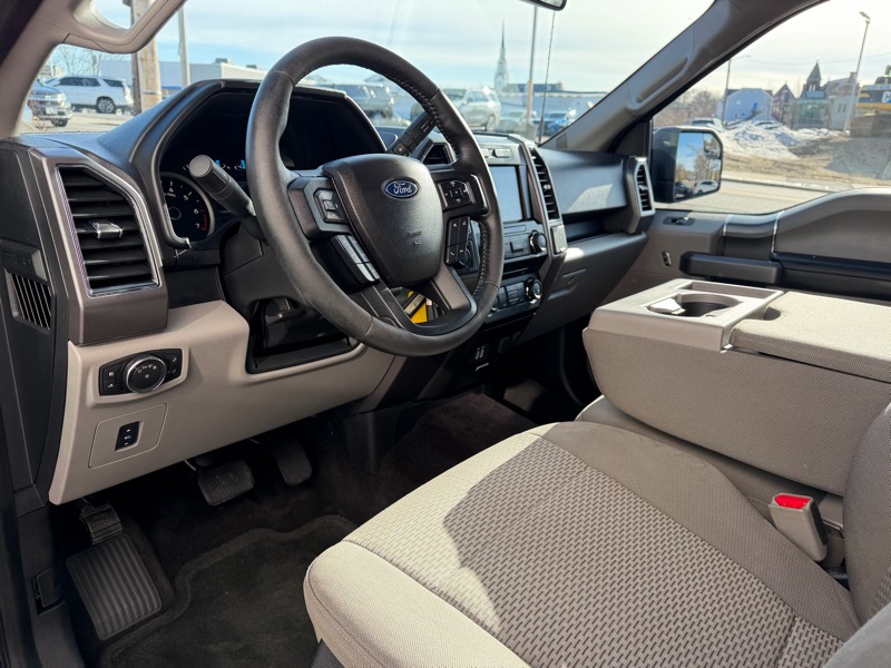 Ford F-150 XLT SuperCab 4WD 2017