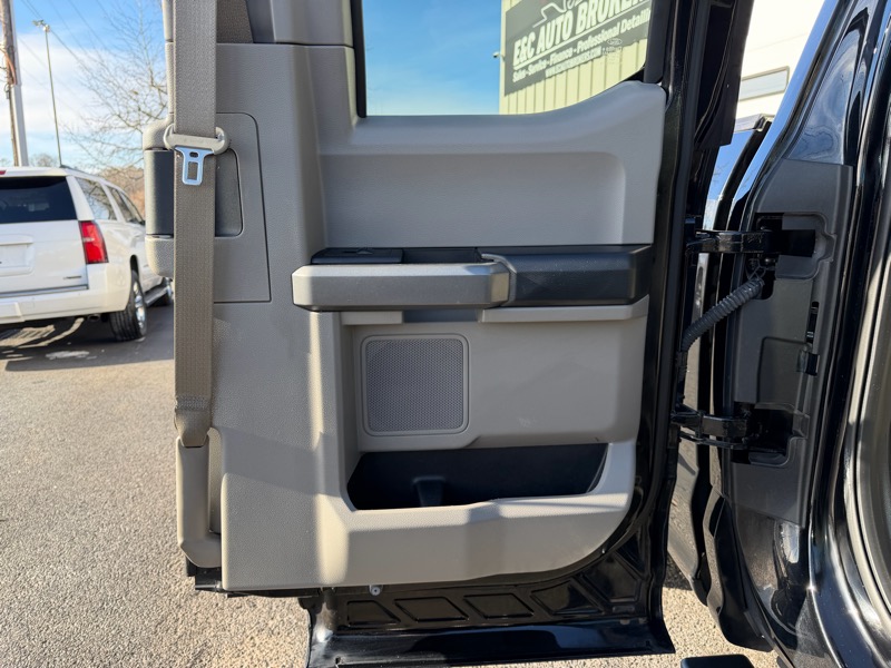 Ford F-150 XLT SuperCab 4WD 2017