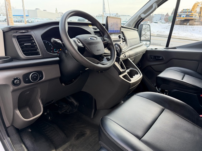 Ford Transit 350 Van Low Roof w/Sliding Pass. 148-in. WB 2020
