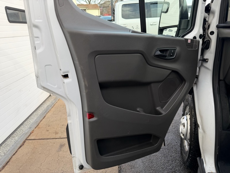 Ford Transit 350 Van Low Roof w/Sliding Pass. 148-in. WB 2020