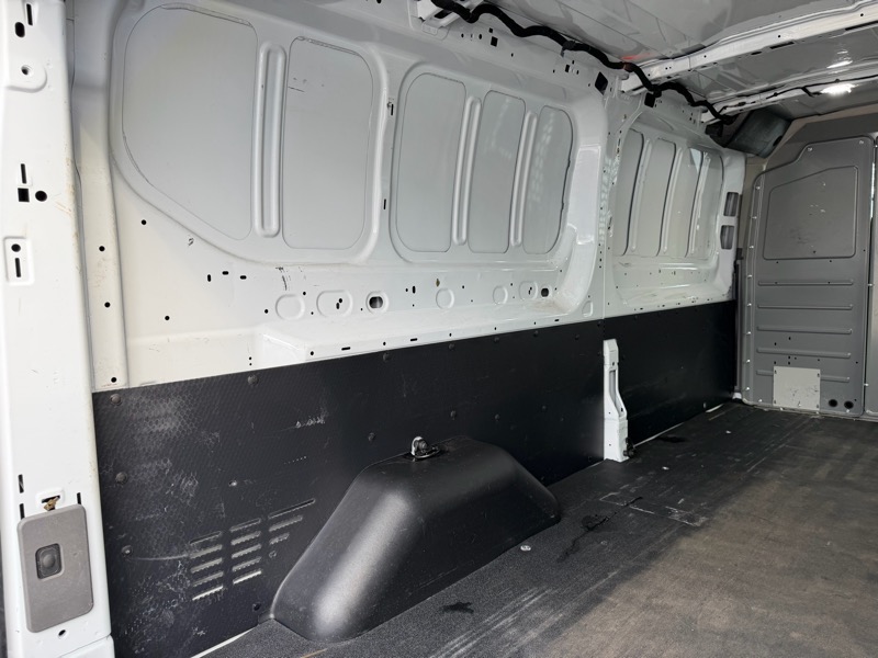 Ford Transit 350 Van Low Roof w/Sliding Pass. 148-in. WB 2020