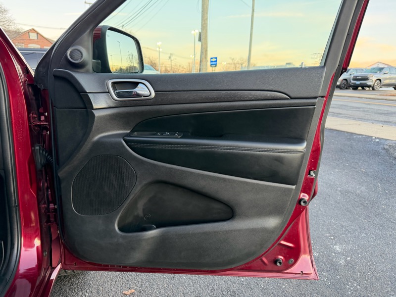 Jeep Grand Cherokee Altitude 4x4 2017