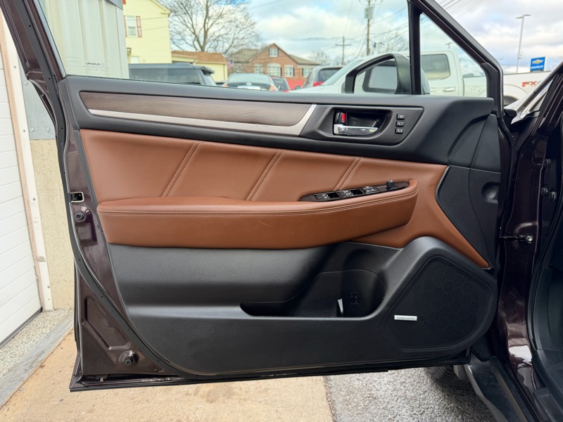 Subaru Outback 3.6R Touring 2017