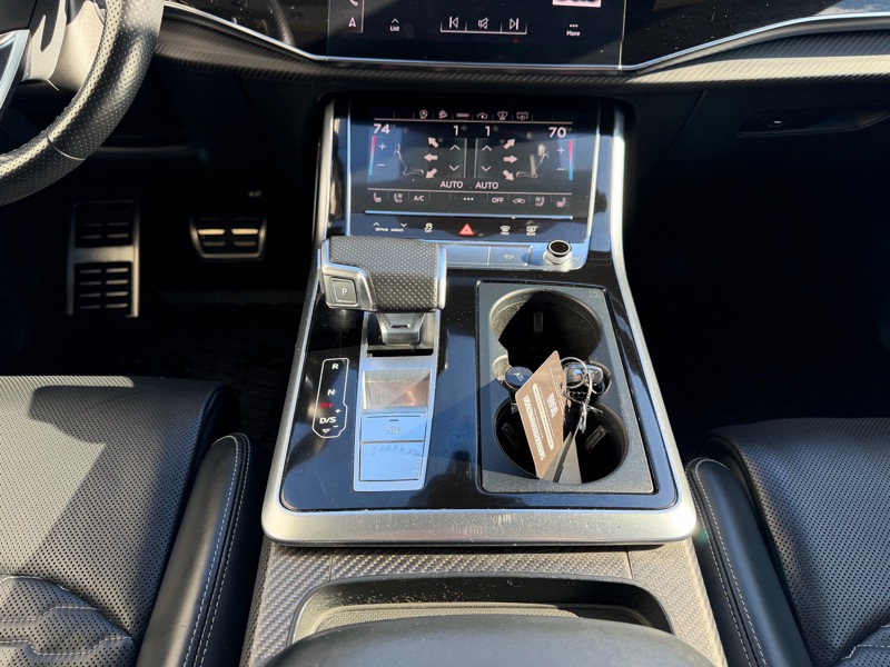 Audi RS Q8 4.0 quattro 2022