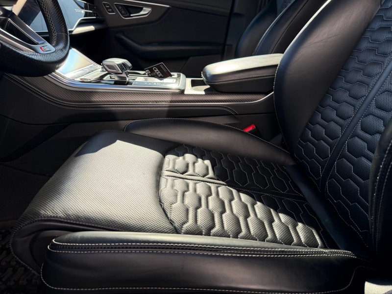 Audi RS Q8 4.0 quattro 2022