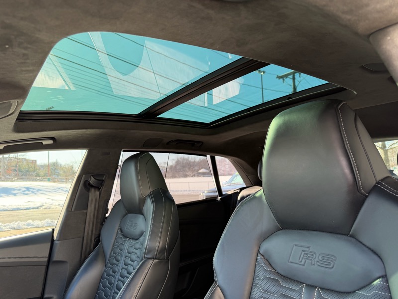 Audi RS Q8 4.0 quattro 2022