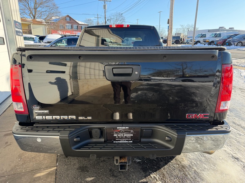 GMC Sierra 1500 SLE Ext. Cab 4WD 2011