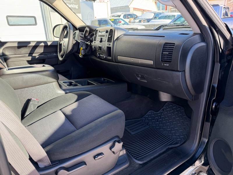 GMC Sierra 1500 SLE Ext. Cab 4WD 2011