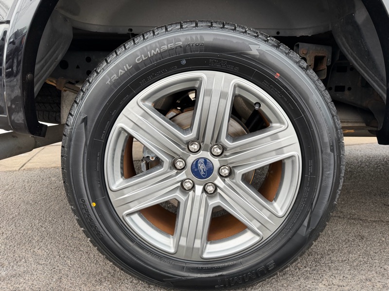 Ford F-150 XLT SuperCrew 4WD 2019