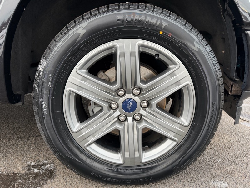 Ford F-150 XLT SuperCrew 4WD 2019