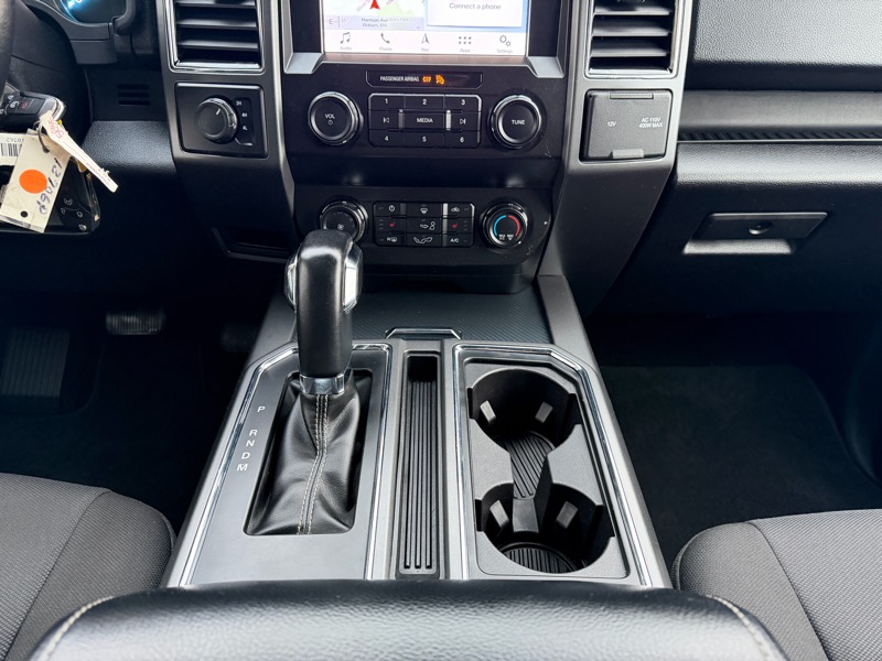 Ford F-150 XLT SuperCrew 4WD 2019