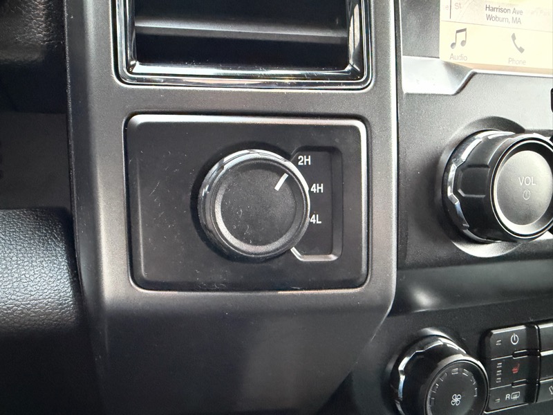 Ford F-150 XLT SuperCrew 4WD 2019