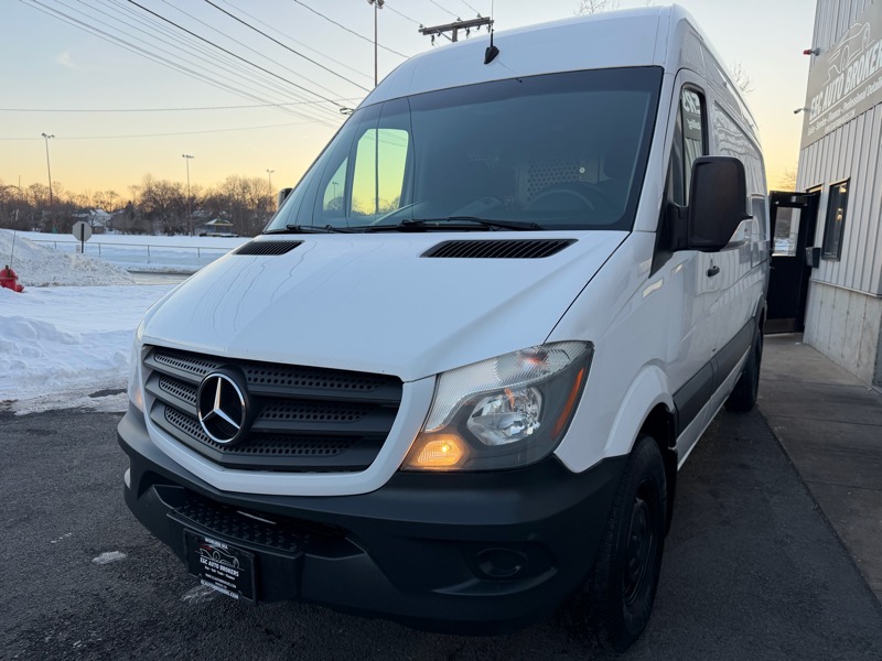 2016 Mercedes-Benz Sprinter 2500 144-in. WB