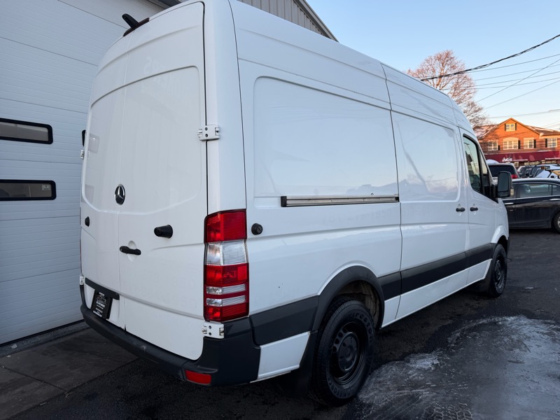 Mercedes-Benz Sprinter 2500 144-in. WB 2016