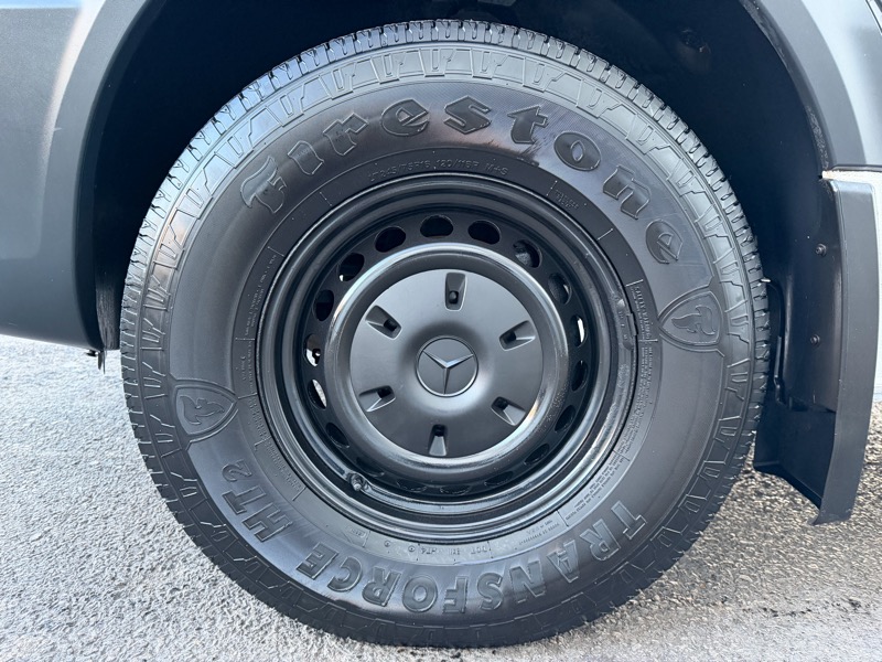 Mercedes-Benz Sprinter 2500 144-in. WB 2016