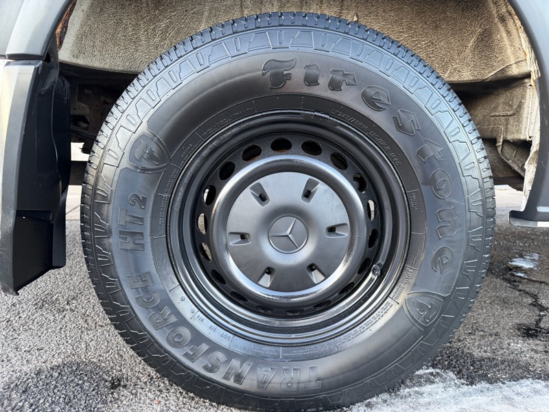 Mercedes-Benz Sprinter 2500 144-in. WB 2016