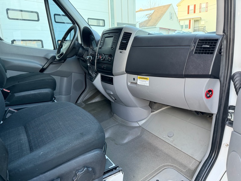 Mercedes-Benz Sprinter 2500 144-in. WB 2016