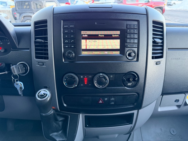 Mercedes-Benz Sprinter 2500 144-in. WB 2016