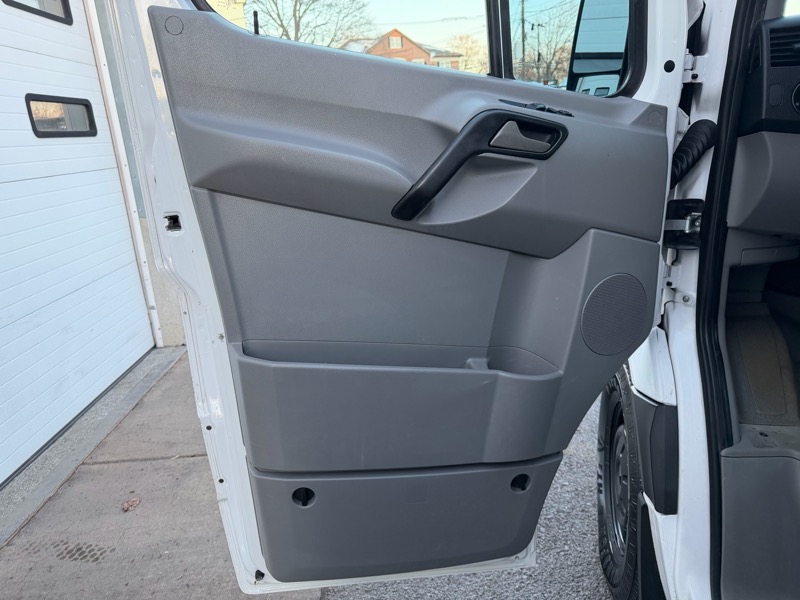 Mercedes-Benz Sprinter 2500 144-in. WB 2016