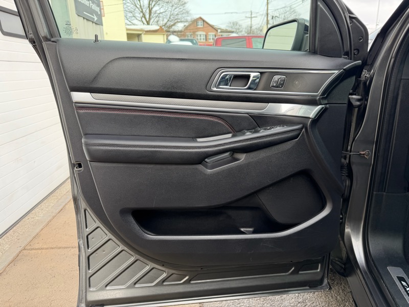 Ford Explorer Sport 4WD 2018