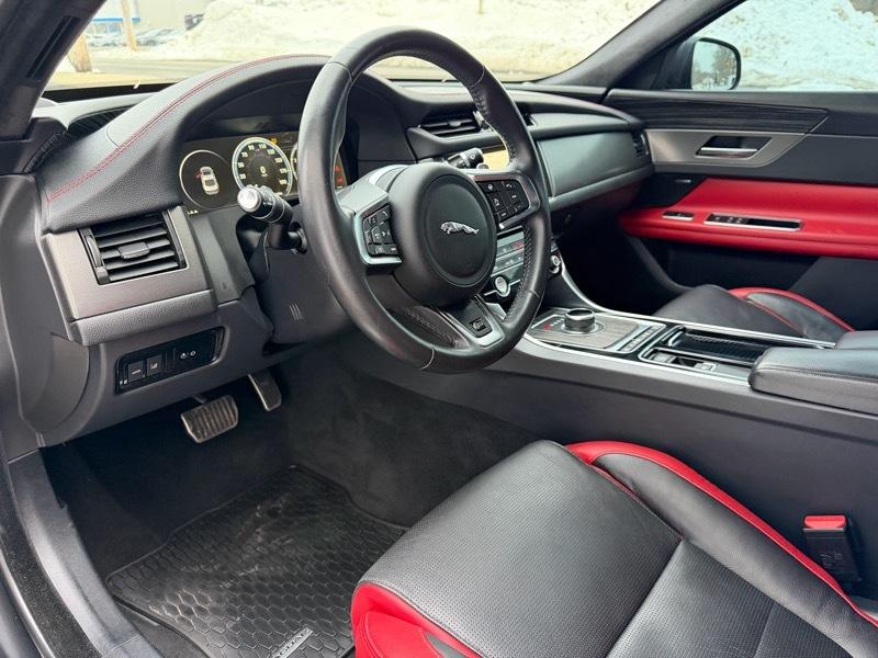 Jaguar XF-Series S AWD 2020