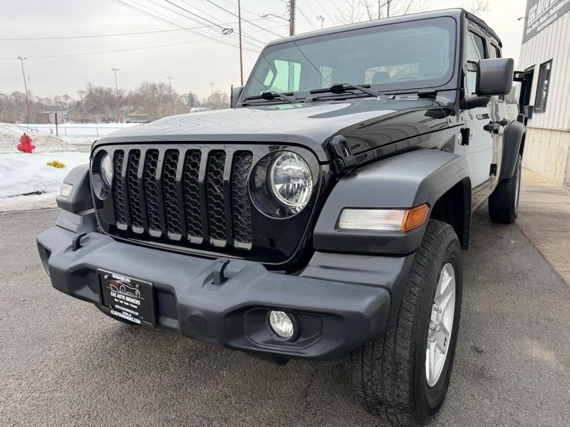 2020 Jeep Gladiator Sport