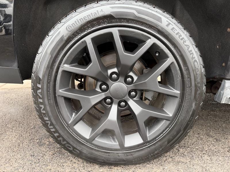 GMC Yukon XL SLT 1/2 Ton 4WD 2015