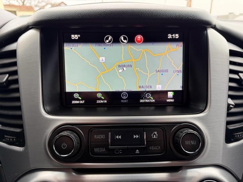 GMC Yukon XL SLT 1/2 Ton 4WD 2015