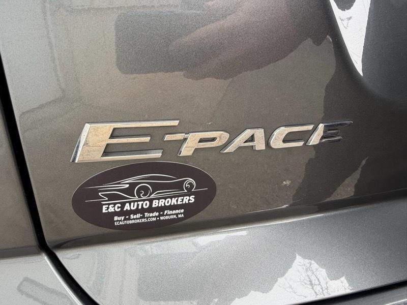 Jaguar E-Pace SE 2018