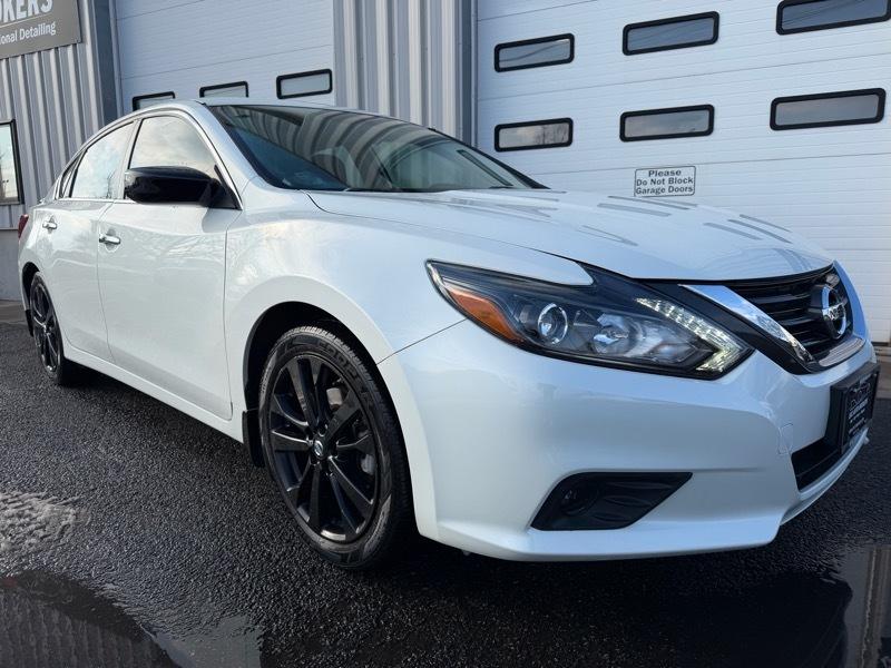 Nissan Altima 2.5 SR Sedan 2017
