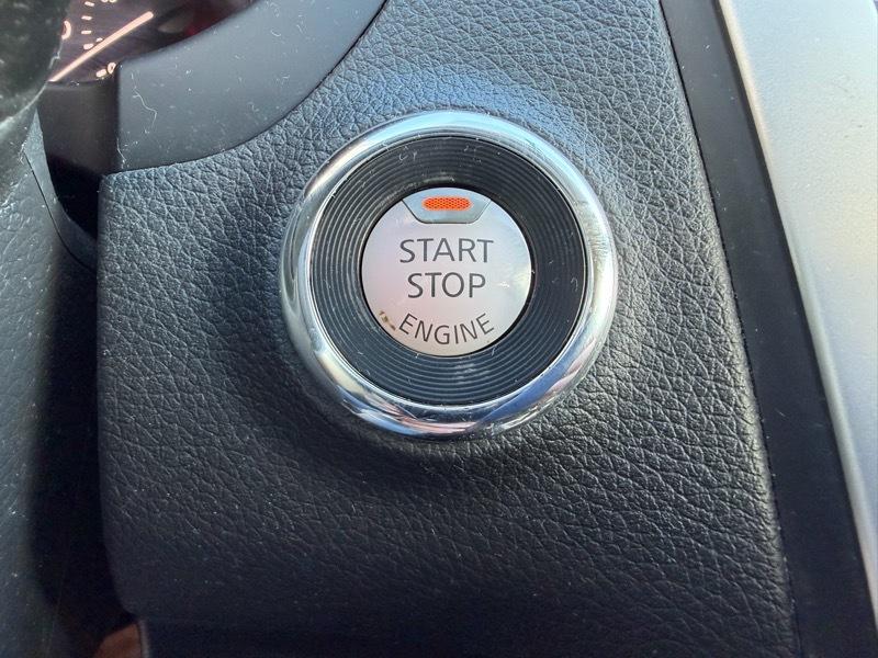 Nissan Altima 2.5 SR Sedan 2017