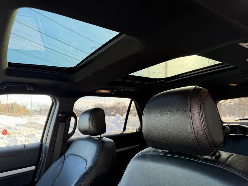 Ford Explorer XLT 4WD 2017