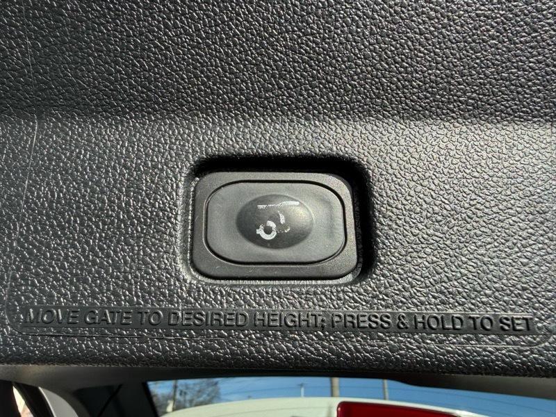 Ford Explorer XLT 4WD 2017