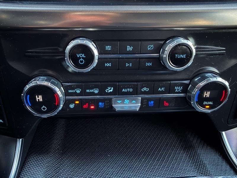 Ford F-150 Raptor SuperCrew 4WD 2021