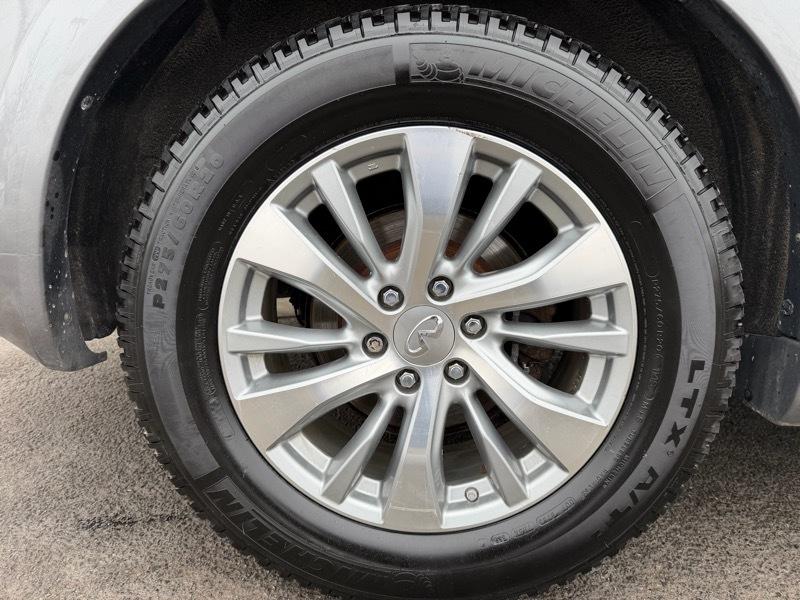 Infiniti QX80 4WD 2016