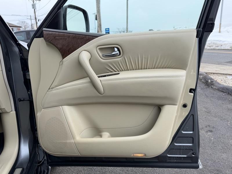 Infiniti QX80 4WD 2016