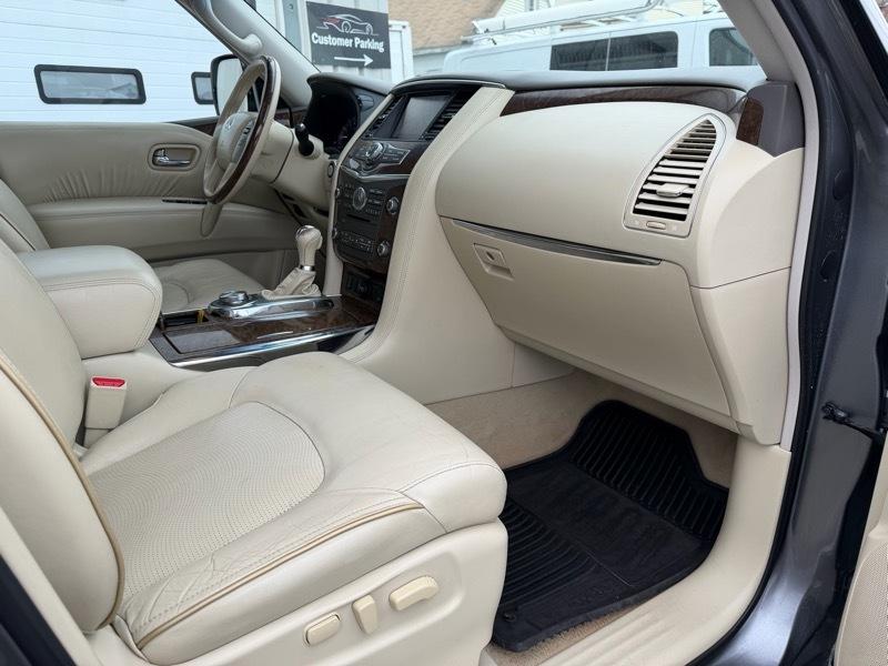 Infiniti QX80 4WD 2016