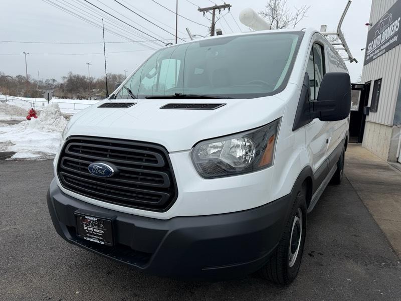 2015 Ford Transit 250 Van Low Roof 60/40 Pass.130-in. WB