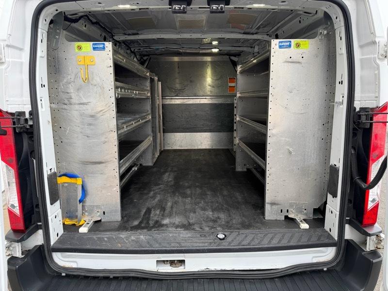 Ford Transit 250 Van Low Roof 60/40 Pass.130-in. WB 2015