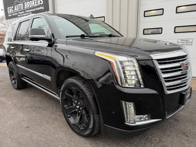 Cadillac Escalade Platinum 4WD 2017