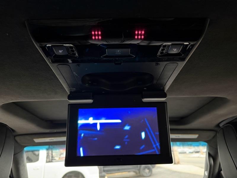 Cadillac Escalade Platinum 4WD 2017