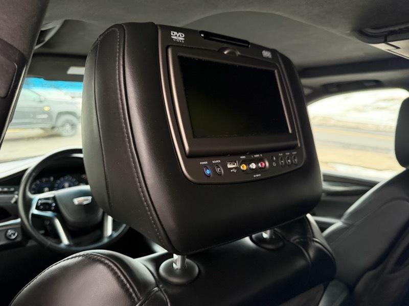 Cadillac Escalade Platinum 4WD 2017