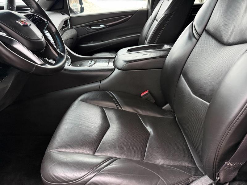 Cadillac Escalade Platinum 4WD 2017