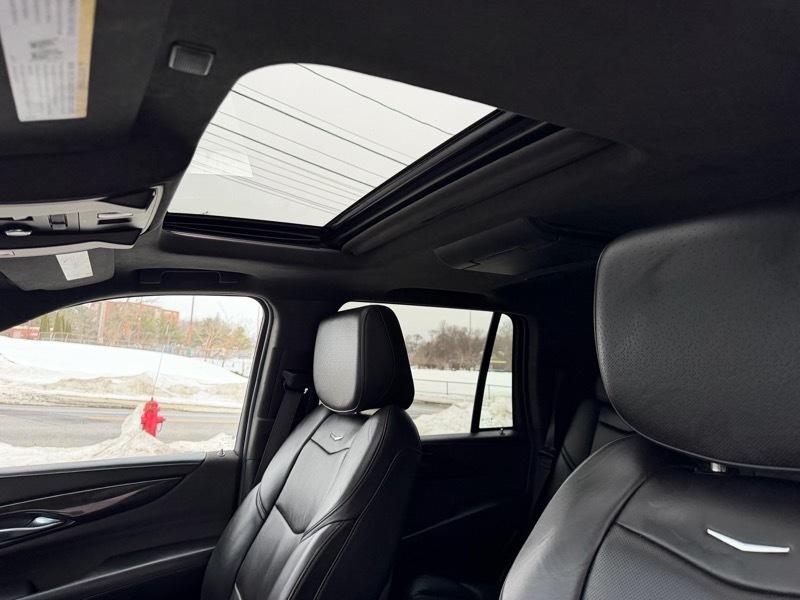 Cadillac Escalade Platinum 4WD 2017