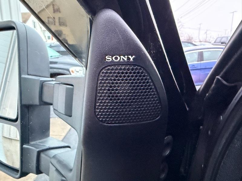 Ford F-350 SD Lariat Crew Cab 4WD 2016