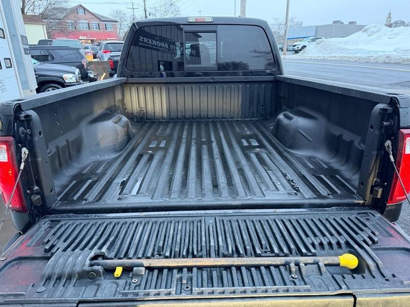 Ford F-350 SD Lariat Crew Cab 4WD 2016