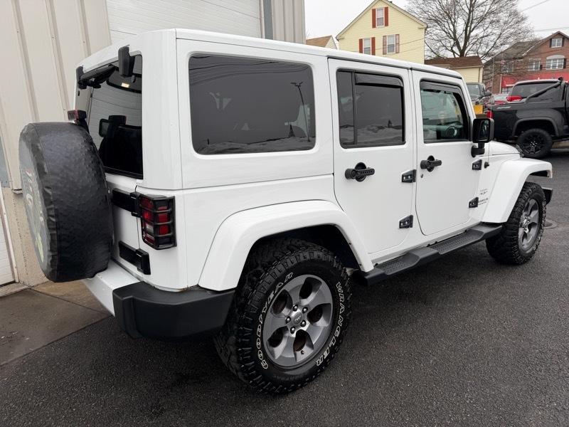 Jeep Wrangler Unlimited Sahara 4WD 2016