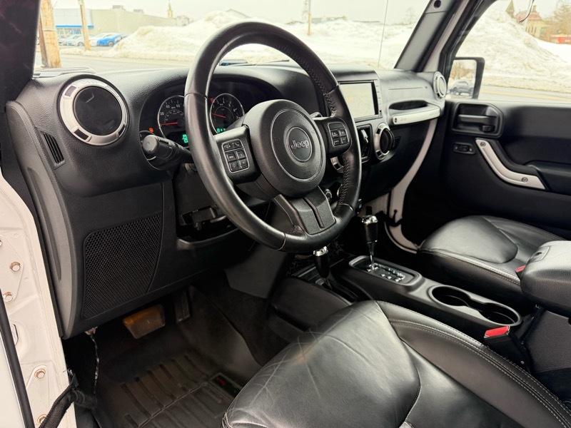 Jeep Wrangler Unlimited Sahara 4WD 2016