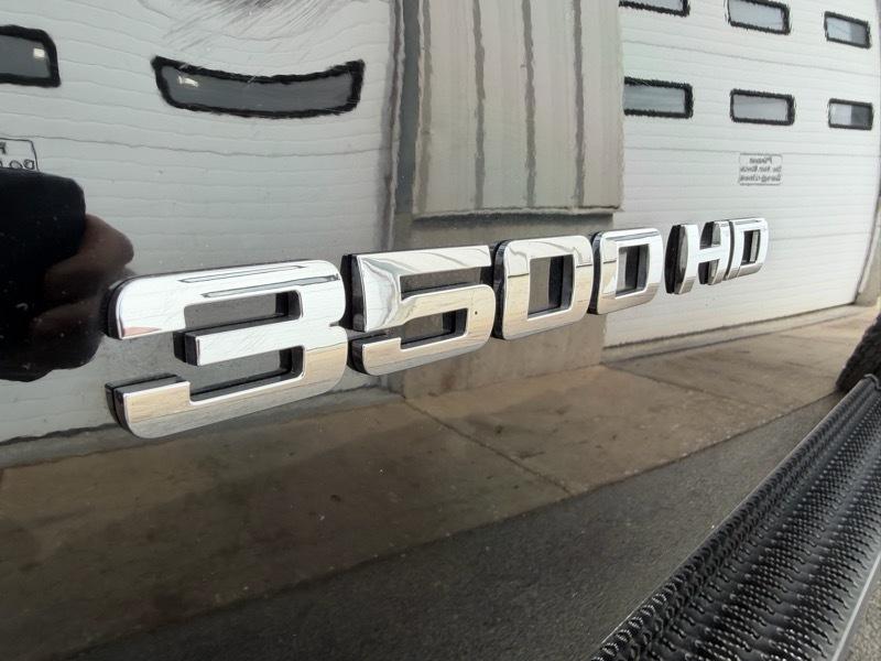 GMC Sierra 3500HD SLT Ext. Cab DRW 4WD 2013